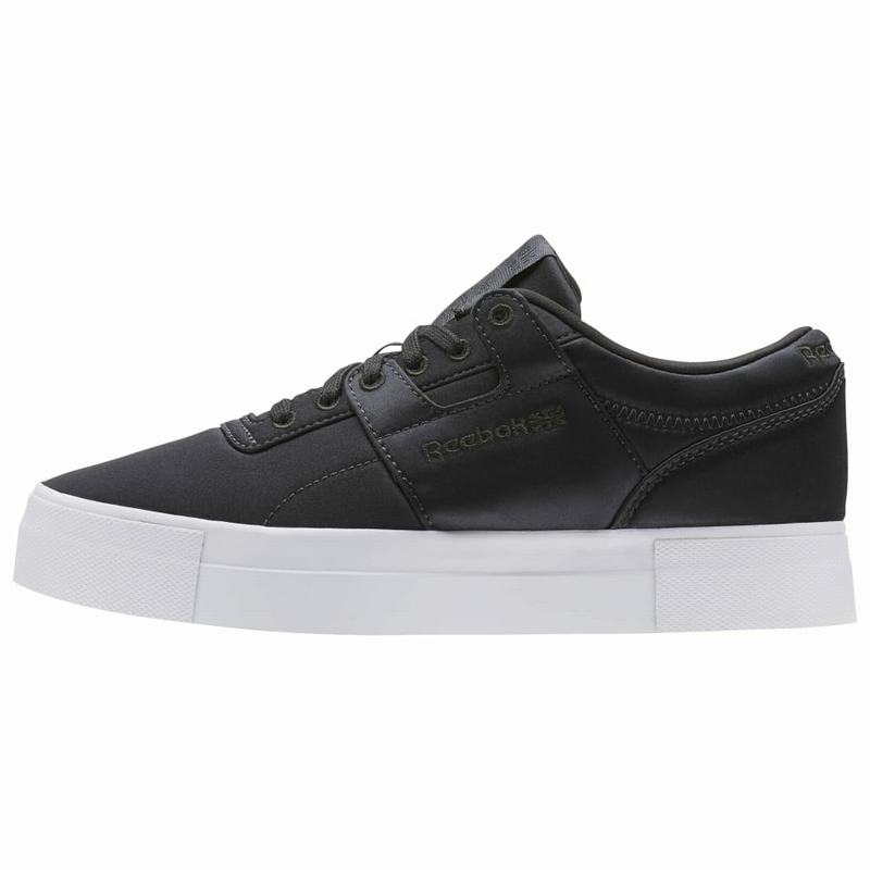 Tenisi Reebok Workout Lo Dama Negrii/Albi Romania CT3609ZA